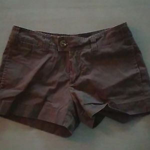 Brown favorite khaki Gap shorts size 6